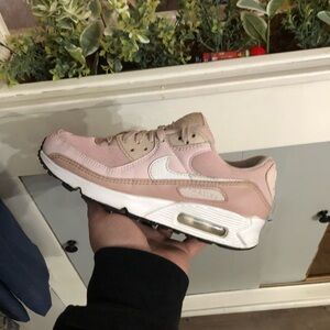 Women’s Nike Air Max 90 ‘Barely Rose size 6.5